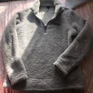Fuzzy Patagonia fitted sweater(quarter-zip)